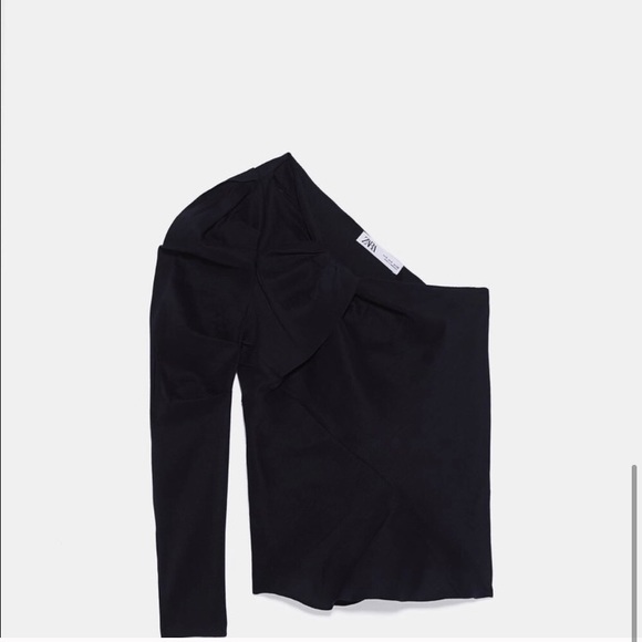 Zara Asymmetrical Black Top NWOT - Picture 7 of 8